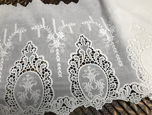 Natural White Medallions Pattern embroidered   Lace  on Natural White Cotton Voile - 35 cm Wide