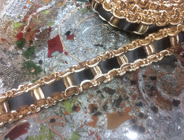 Shades of Brown/Gold/Grey/White/Black - French Tweed - 152 cm Wide.