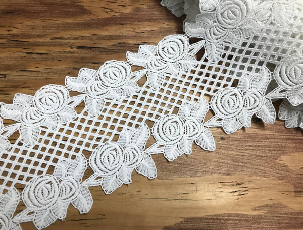 Natural White - Italian Cotton Lace - 15 cm Wide.