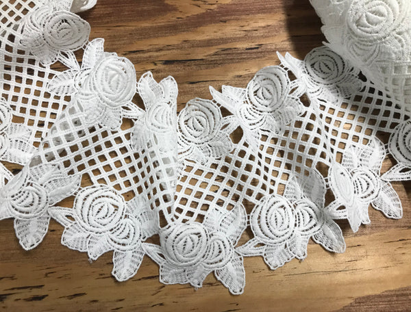 Natural White - Italian Cotton Lace - 15 cm Wide.