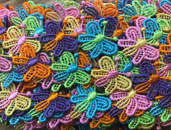 Multi Color Daisies and Butterflies Trims.