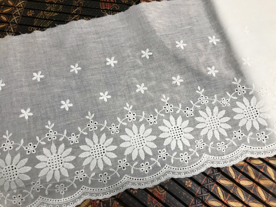 White Sunflowers Broiderie Anglaise on Cotton Voile, 24 cm Wide.