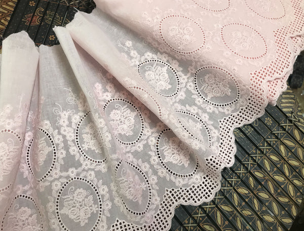 Pink Scalloped - Broderie Anglaise Lace - 27 cm Wide.